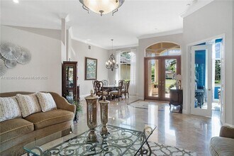 6807 NW 66th Way in Parkland, FL - Building Photo - Building Photo