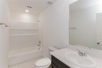 2974 Wallace Wls Ct in Crandall, TX - Foto de edificio - Building Photo