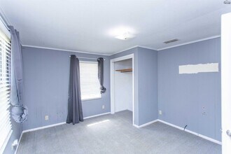 1710 Pearl Ave in Wichita Falls, TX - Foto de edificio - Building Photo