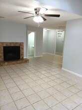 2379 Briarwest Blvd in Houston, TX - Building Photo - Building Photo