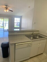 2225 Metropolitan Way in Orlando, FL - Building Photo - Building Photo