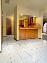 6004 W Hefner Rd in Oklahoma City, OK - Building Photo - Building Photo