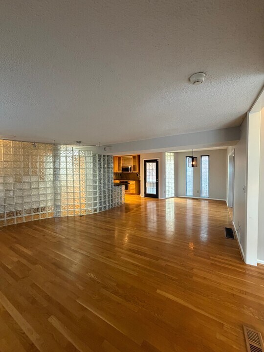 1091 Harrison Ave in Columbus, OH - Building Photo