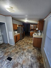 560 Wynn Rd in Newnan, GA - Building Photo - Building Photo