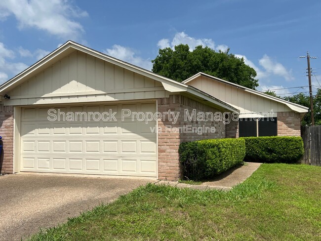 property at 1102 Chapel View Dr