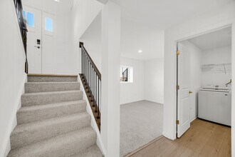 25718 W Yorkshire Dr in Plainfield, IL - Building Photo - Building Photo