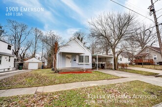 1908 Emerson Ave in Cincinnati, OH - Building Photo - Building Photo