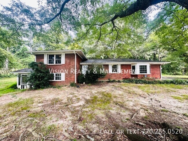 property at 6150 Mallory Rd