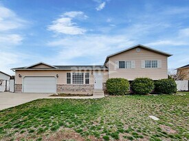 1343 S 2700 E in Spanish Fork, UT - Building Photo