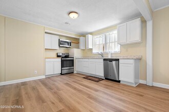 161 Old Folkstone Rd in Holly Ridge, NC - Building Photo - Building Photo