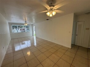 3296 NW 13th Terrace in Miami, FL - Building Photo - Building Photo