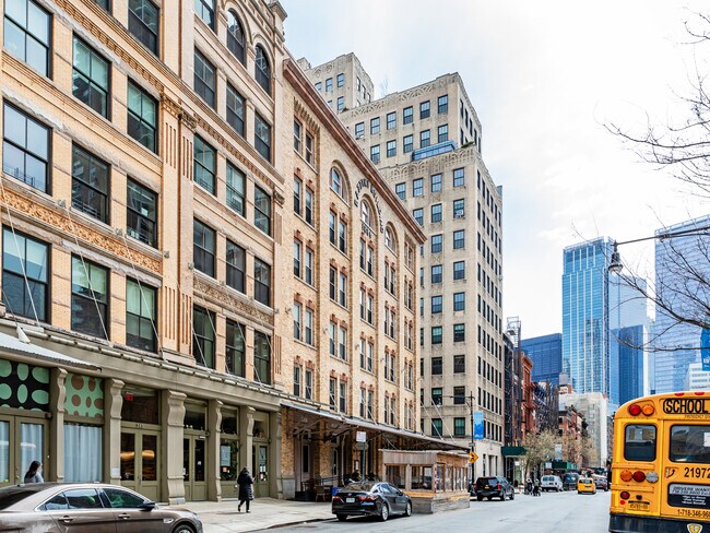 Bazzini Bldg in New York, NY - Foto de edificio - Building Photo