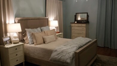 1112 Clifton Ln in Nashville, TN - Building Photo - Building Photo