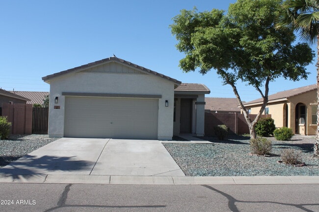 739 W Dana Dr in San Tan Valley, AZ - Building Photo - Building Photo