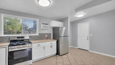 2844 E 43rd St N in Tulsa, OK - Building Photo - Building Photo