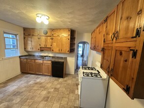 69 Conwell Ave, Unit 1 in Somerville, MA - Building Photo - Building Photo