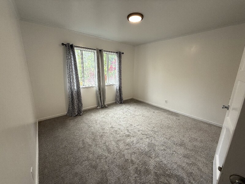 360 Chester Ave in San Francisco, CA - Building Photo