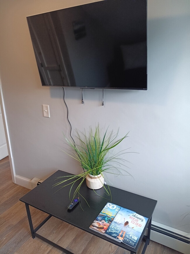 20 Hawkins St in Providence, RI - Building Photo - Building Photo