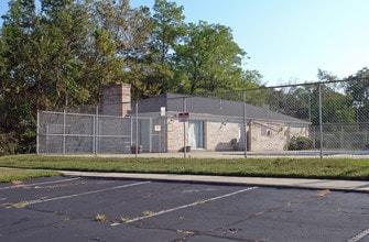 Barclay Square in Kettering, OH - Building Photo - Building Photo