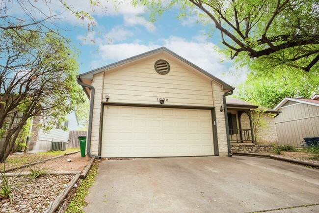 property at 1006 Minturn Ln