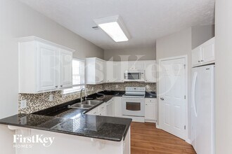 201 Prescott Ct in Newnan, GA - Building Photo - Building Photo