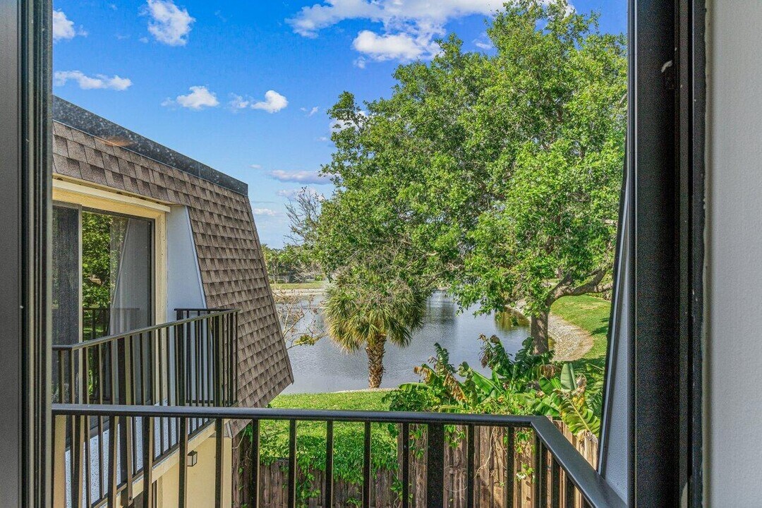 2929 SW 22nd Cir in Delray Beach, FL - Building Photo