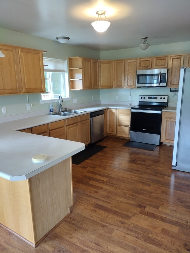 property at 6572 Vista Dr