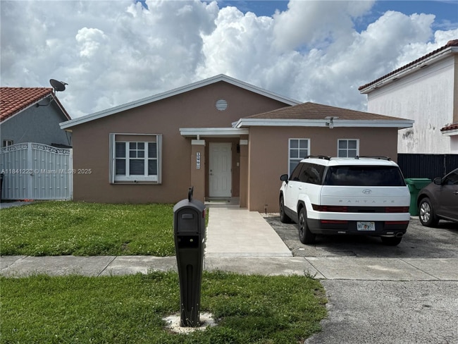 13770 SW 17th Terrace