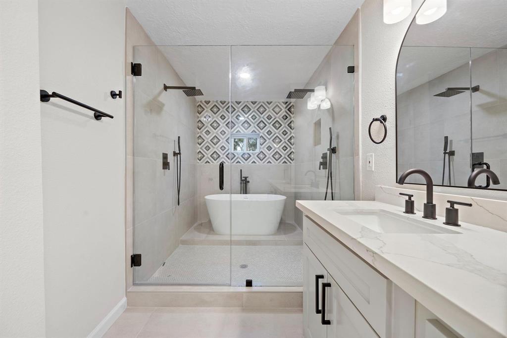 7630 Mosside St in Houston, TX - Building Photo