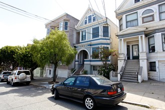 1054 Noe St in San Francisco, CA - Foto de edificio - Building Photo