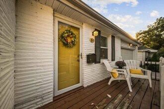 1105 W 85th Terrace in Kansas City, MO - Building Photo - Building Photo