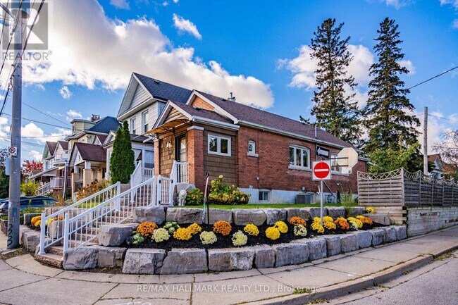 148 Westlake Ave in Toronto, ON - Building Photo - Building Photo