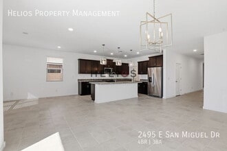 2495 E San Miguel Dr in Casa Grande, AZ - Building Photo - Building Photo
