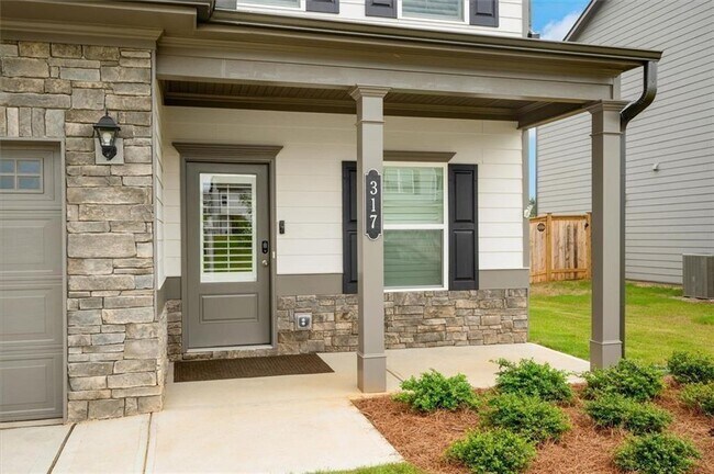 317 Lucyanna Ln in Cartersville, GA - Building Photo - Building Photo