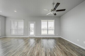 624 Hollyhock Dr in Temple, TX - Building Photo - Building Photo