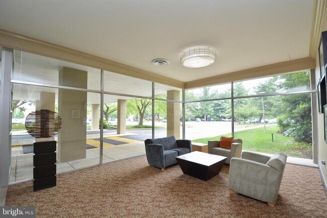 property at 6621 Wakefield Dr