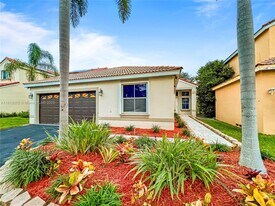 841 Stanton Dr in Weston, FL - Building Photo