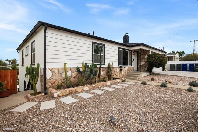 4250 Blackton Dr in La Mesa, CA - Building Photo - Building Photo