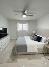 1363 NW 34th Ave in Miami, FL - Building Photo - Building Photo