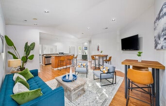 MAA Trinity in Raleigh, NC - Building Photo - Building Photo