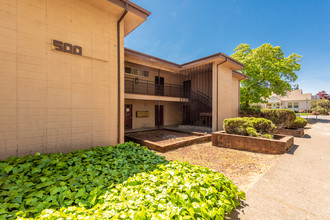 500 Piper St in Healdsburg, CA - Building Photo - Building Photo