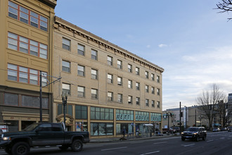 The Wilshire in Portland, OR - Building Photo - Building Photo