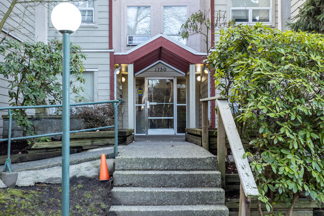 Lu'Ma Housing in Vancouver, BC - Building Photo - Building Photo