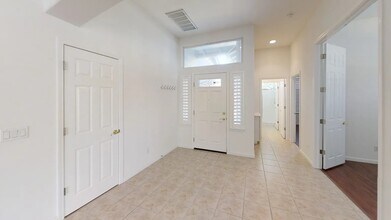 2012 Carignan Way in San Jose, CA - Building Photo - Building Photo
