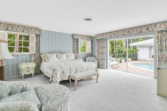 300 E Coconut Palm Rd in Boca Raton, FL - Building Photo - Building Photo