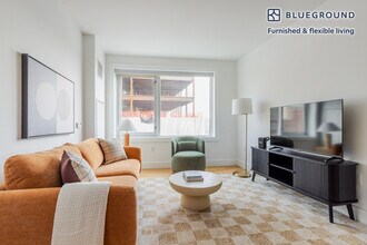 241 Atlantic Ave, Unit SI FL9-ID2232 in Brooklyn, NY - Foto de edificio - Building Photo