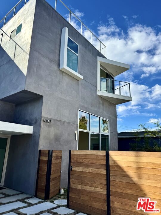 4143 Madison Ave in Culver City, CA - Building Photo - Building Photo