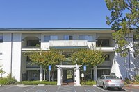 Del Medio Garden Apartments in Mountain View, CA - Foto de edificio - Building Photo