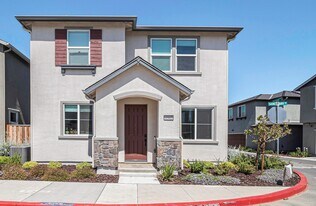 1502 Sanctuary St in Pittsburg, CA - Building Photo