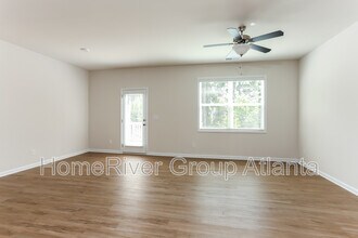 7000 Fringe Flower Dr in Austell, GA - Building Photo - Building Photo